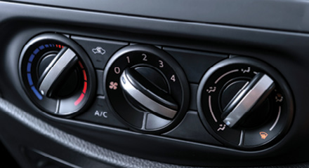 Navara XE Climate control